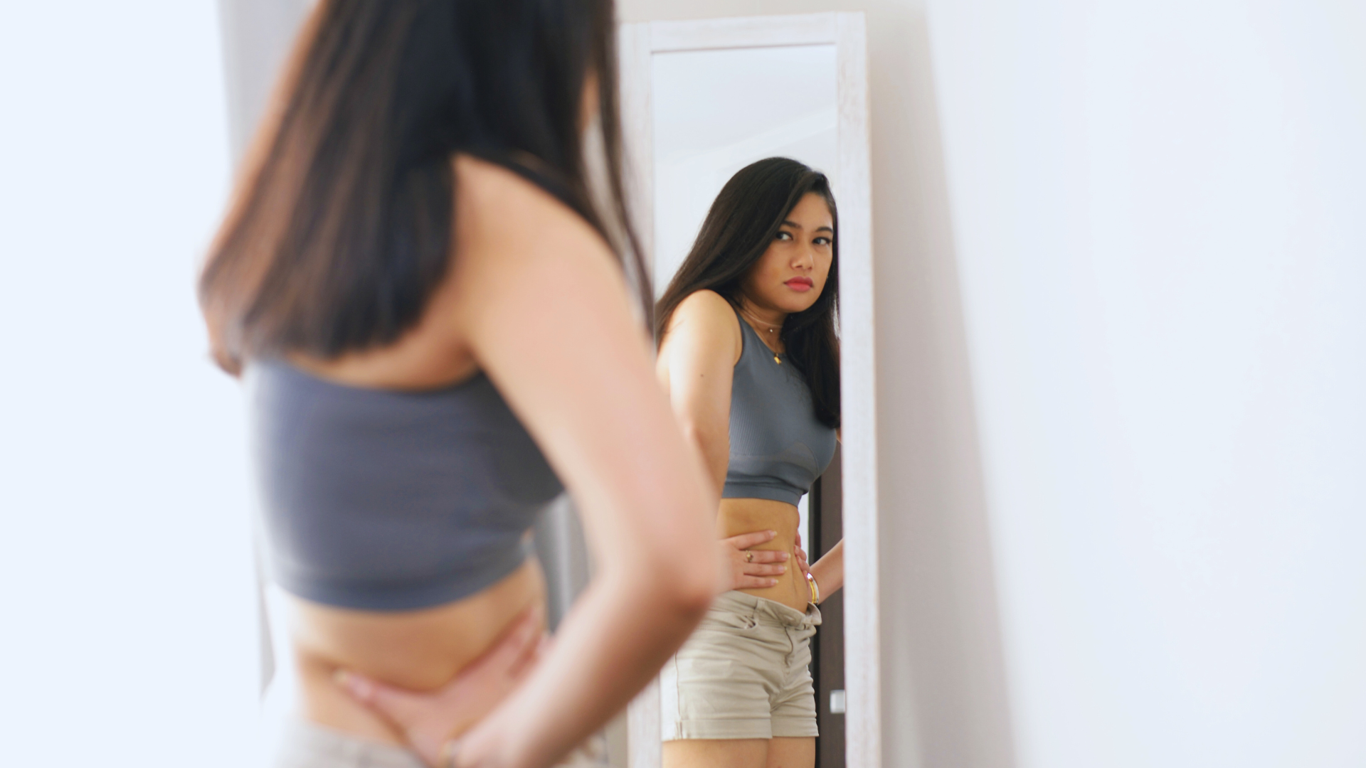 How to Overcome Negative Body Image Through Fitness: Embracing Strength and Confidence
